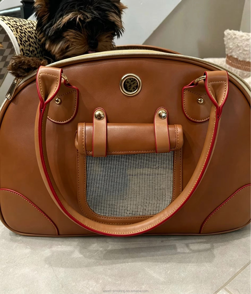 Portable high-end pet dog single shoulder backpack for outdoor use
